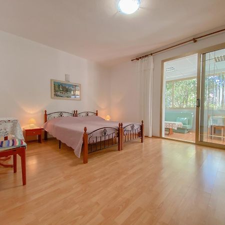 Beco Three Lägenhet Novigrad Istria Exteriör bild